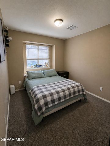 1112 Cielo Bonito Drive, Socorro, TX 79927
