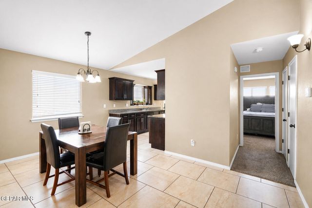 1112 Cielo Bonito Drive, Socorro, TX 79927