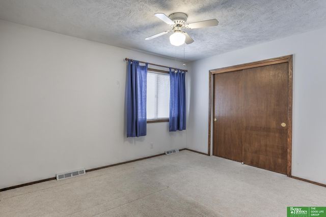 6246 S 150th Street, Omaha, NE 68137