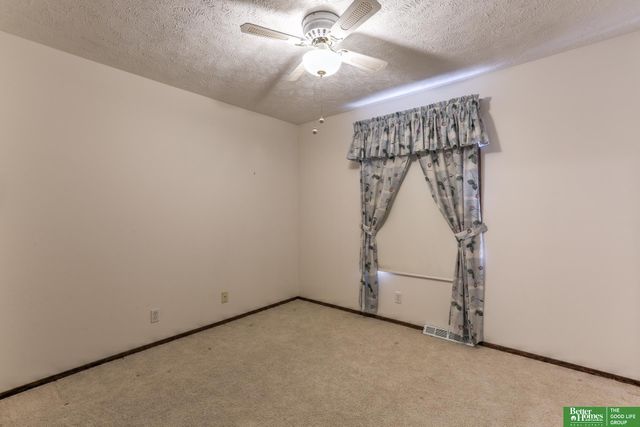 6246 S 150th Street, Omaha, NE 68137