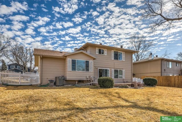 6246 S 150th Street, Omaha, NE 68137