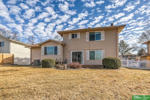 6246 S 150th Street, Omaha, NE 68137