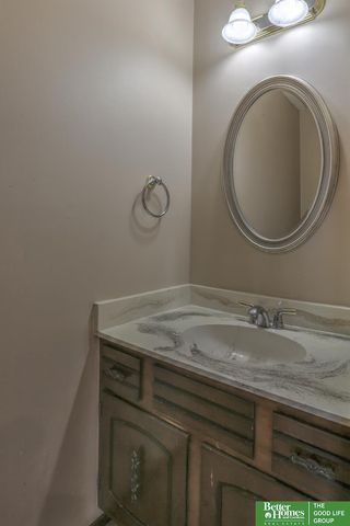 6246 S 150th Street, Omaha, NE 68137