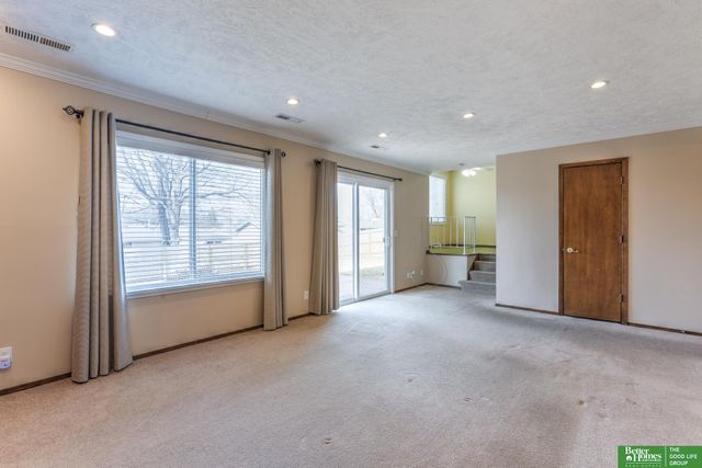 6246 S 150th Street, Omaha, NE 68137