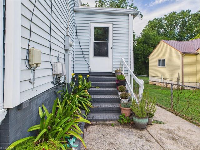 223 Jay Place, High Point, NC 27263
