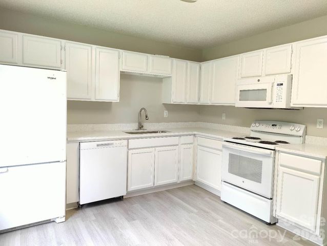 2200 Brookside Avenue, Kannapolis, NC 28081