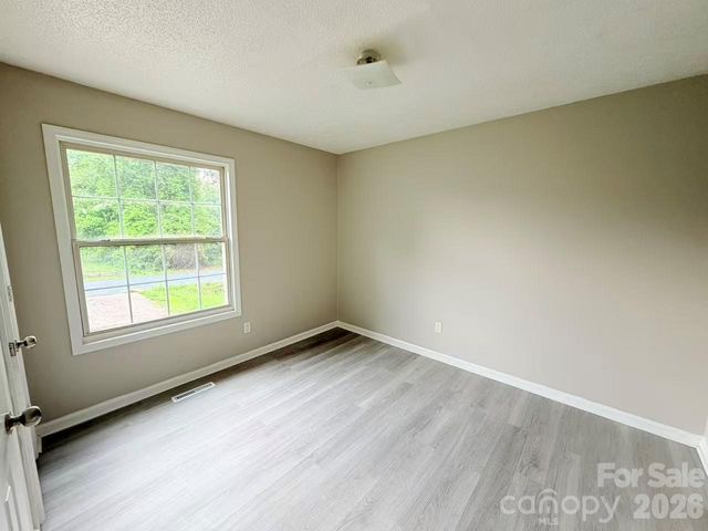 2200 Brookside Avenue, Kannapolis, NC 28081