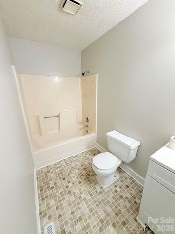 2200 Brookside Avenue, Kannapolis, NC 28081