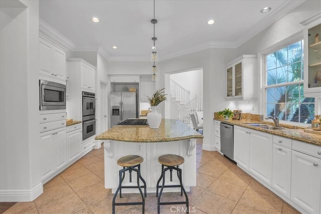 10 Edendale Street, Ladera Ranch, CA 92694