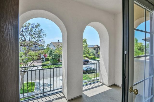 10 Edendale Street, Ladera Ranch, CA 92694