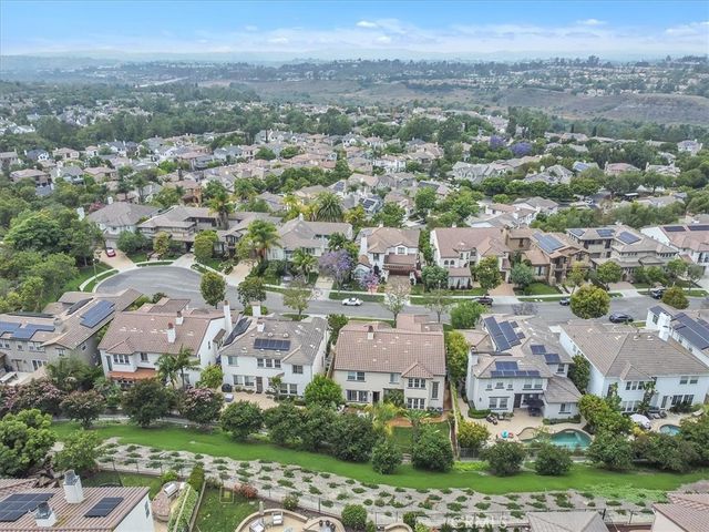 10 Edendale Street, Ladera Ranch, CA 92694