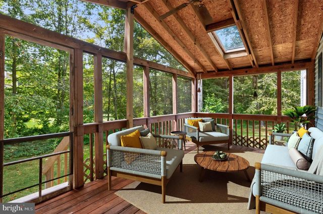 881 CHINQUAPIN CREST DR, Harwood, MD 20776