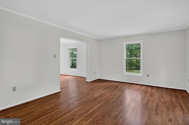 881 CHINQUAPIN CREST DR, Harwood, MD 20776