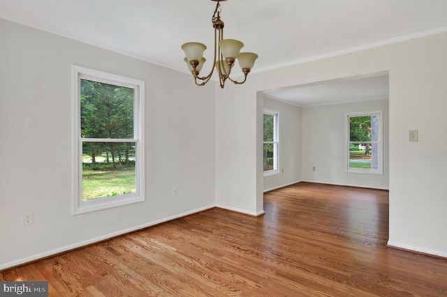 881 CHINQUAPIN CREST DR, Harwood, MD 20776