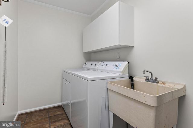 881 CHINQUAPIN CREST DR, Harwood, MD 20776