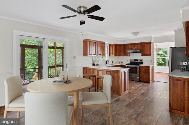 881 CHINQUAPIN CREST DR, Harwood, MD 20776