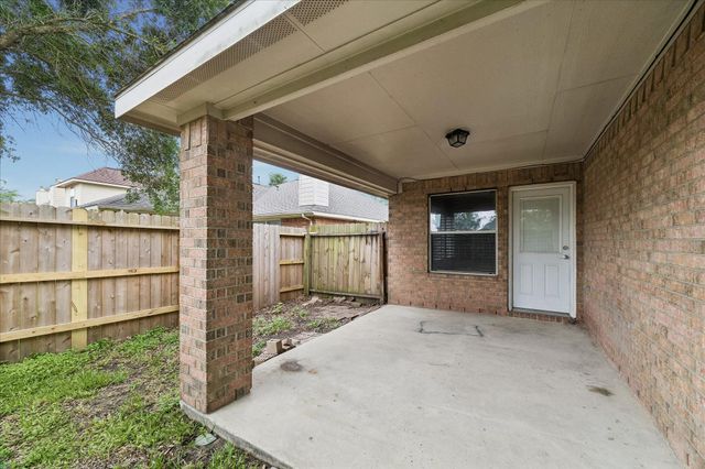 19914 Chaste Tree Lane, Humble, TX 77338