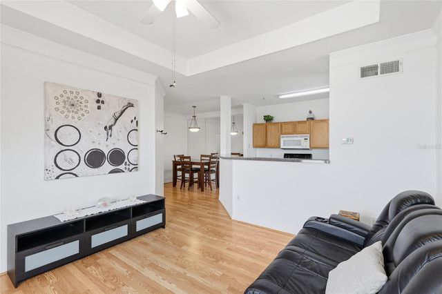 4802 51ST STREET W 512, Bradenton, FL 34210