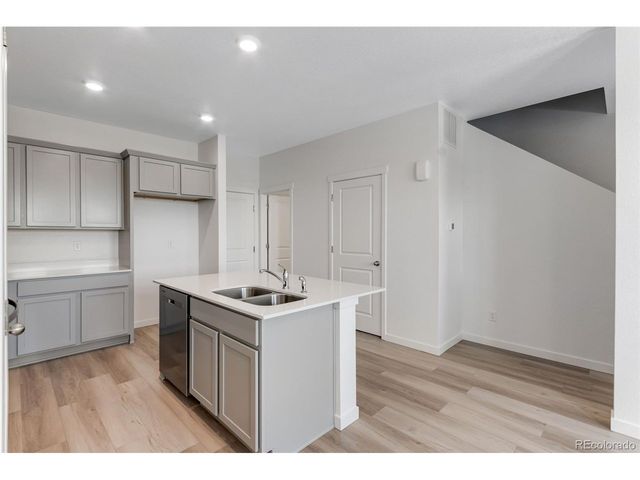 2403 Pinot Pl, Fort Lupton, CO 80621