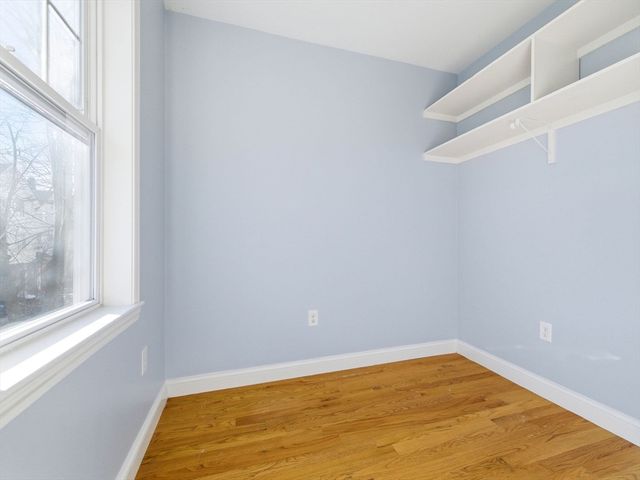 238 Havre St 2, Boston, MA 02128