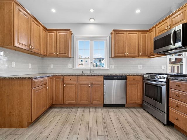 238 Havre St 2, Boston, MA 02128