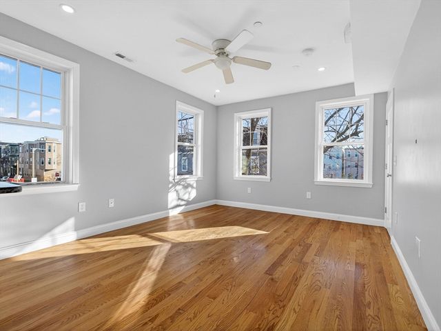 238 Havre St 2, Boston, MA 02128