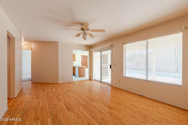 4333 E TANGLEWOOD Drive, Phoenix, AZ 85048