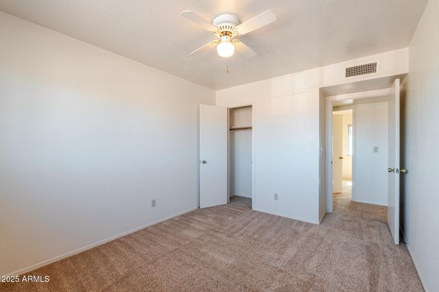 4333 E TANGLEWOOD Drive, Phoenix, AZ 85048