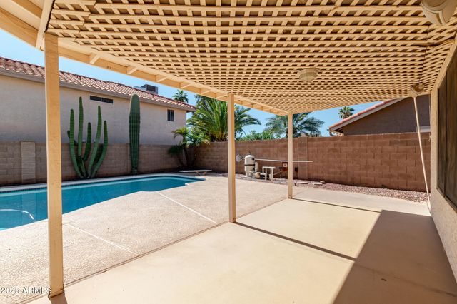4333 E TANGLEWOOD Drive, Phoenix, AZ 85048