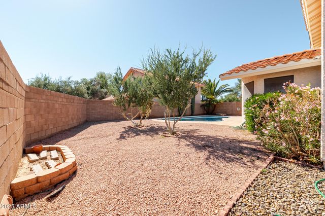 4333 E TANGLEWOOD Drive, Phoenix, AZ 85048