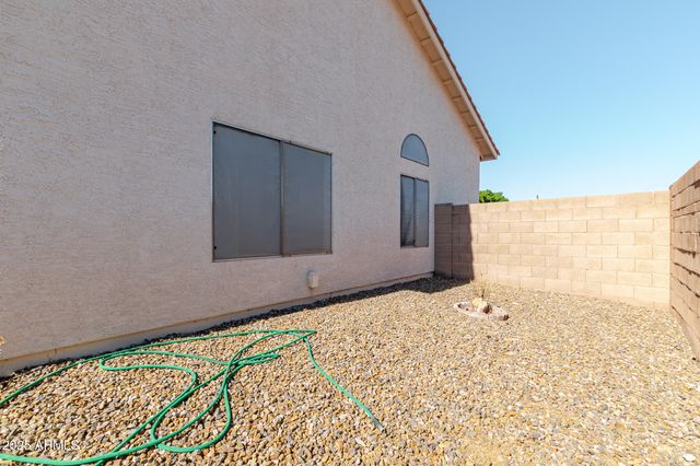 4333 E TANGLEWOOD Drive, Phoenix, AZ 85048