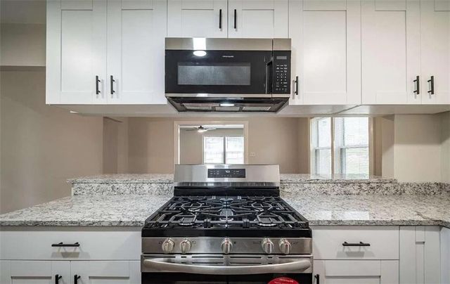 2137 Delowe Drive, East Point, GA 30344
