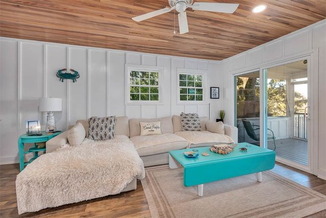 1088 Fiddler Trace, Townsend, GA 31331