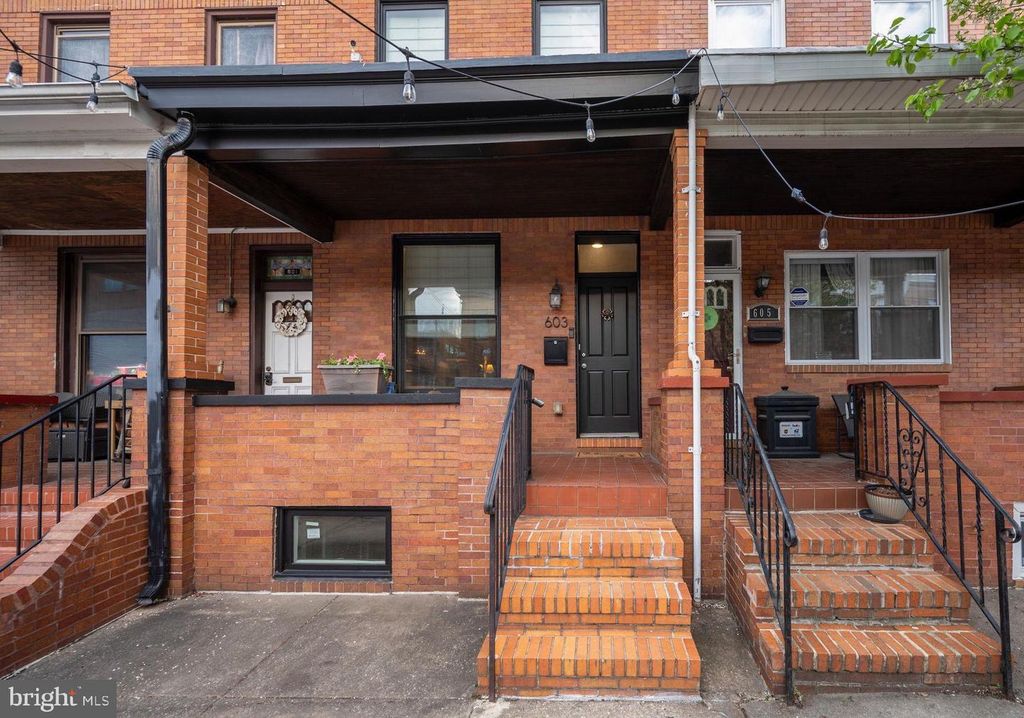 Image 2 of property listing at 603 S EATON ST, Baltimore, MD 21224