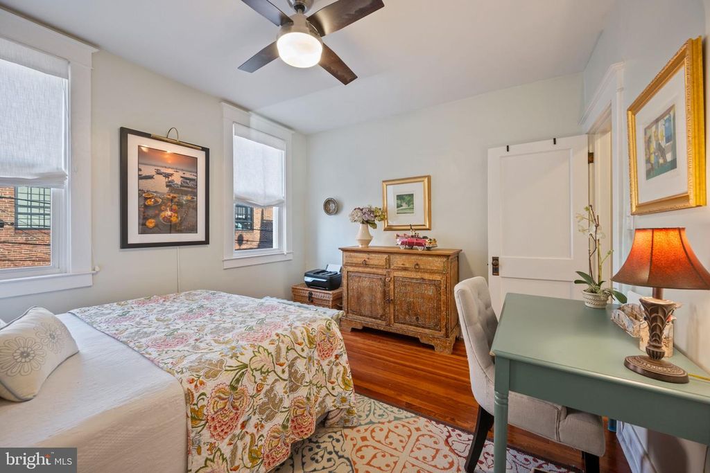 Image 22 of property listing at 603 S EATON ST, Baltimore, MD 21224