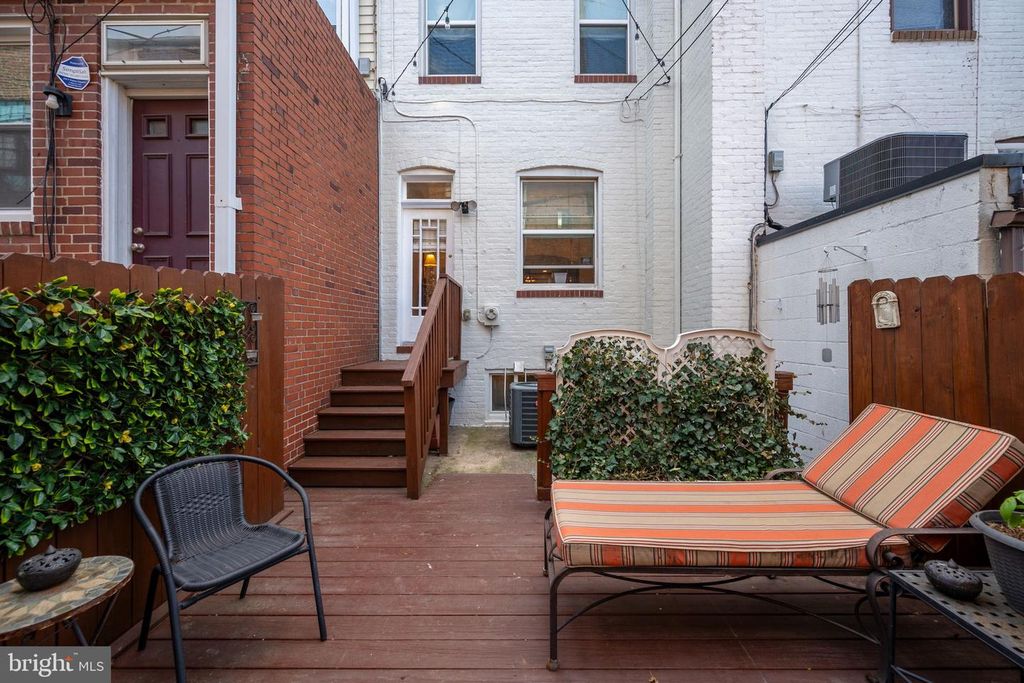 Image 38 of property listing at 603 S EATON ST, Baltimore, MD 21224