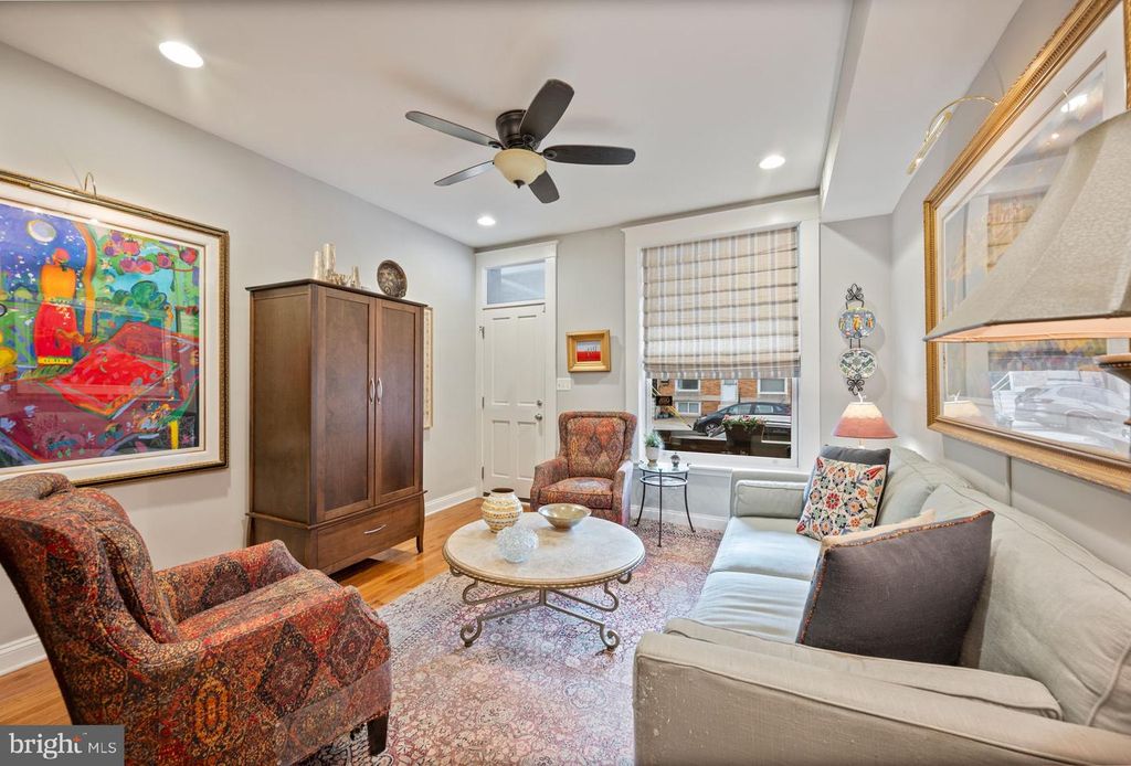 Image 8 of property listing at 603 S EATON ST, Baltimore, MD 21224