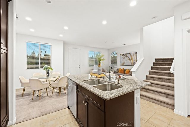 710 Banyan Way, Pomona, CA 91767
