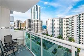 3000 S Ocean Dr 1006, Hollywood, FL 33019