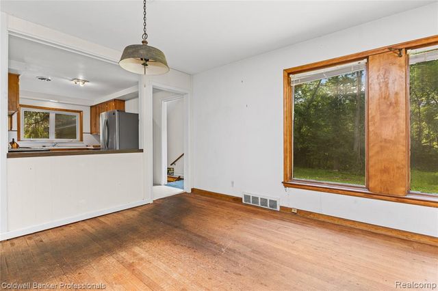 23161 Valley View Drive, Southfield, MI 48033