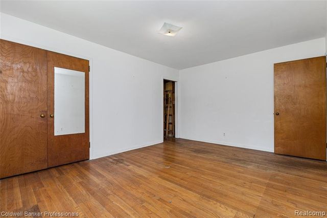 23161 Valley View Drive, Southfield, MI 48033
