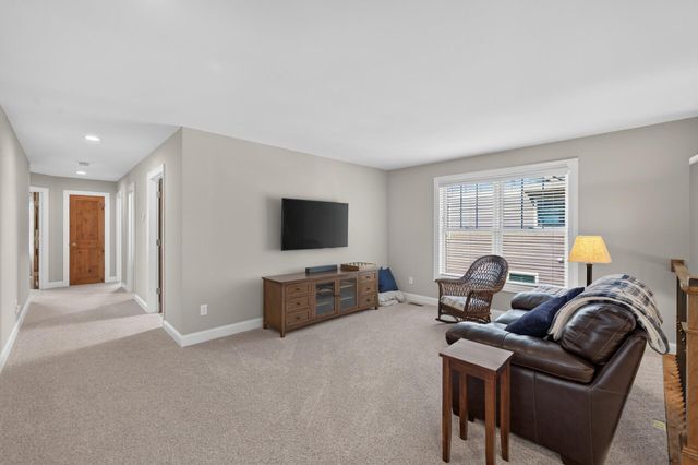 7769 N Shore Circle N, Forest Lake, MN 55025