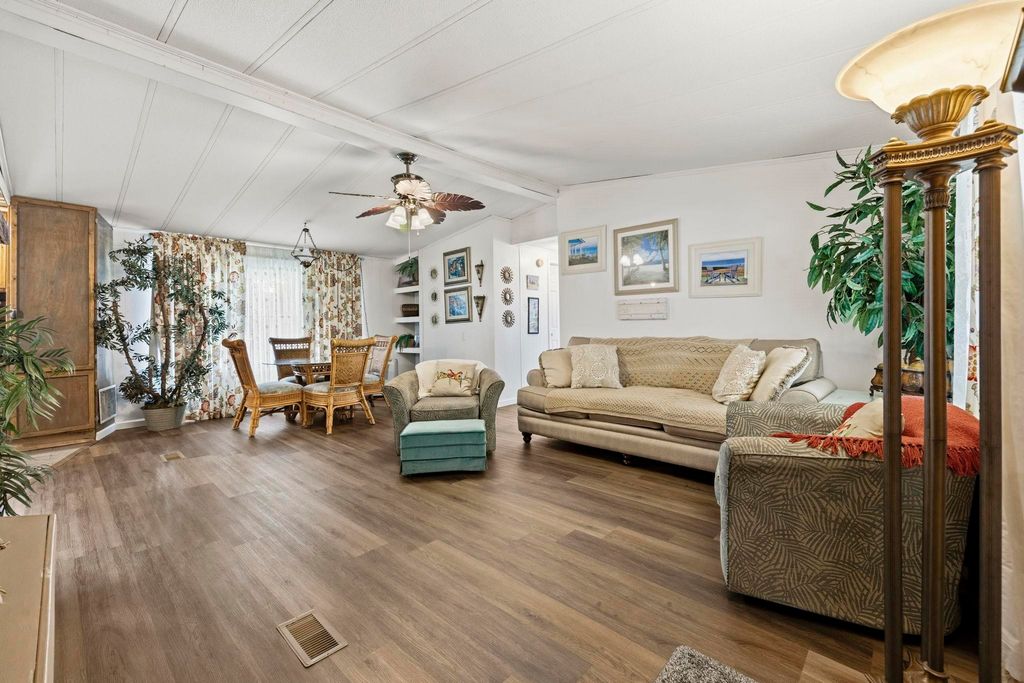 728 Garden Lake Dr., Garden City Beach, SC 29576 — photo 5