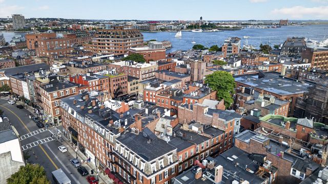 8 Garden Court 2, Boston, MA 02113