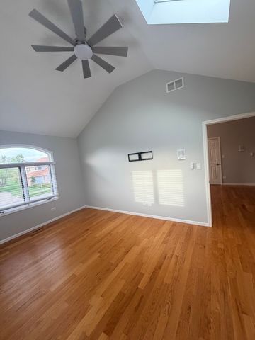 5327 Northwestern Drive, Matteson, IL 60443