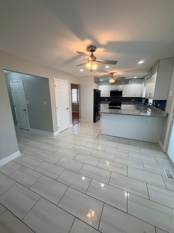 5327 Northwestern Drive, Matteson, IL 60443