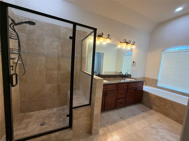 307 Grove Street, Houston, TX 77020