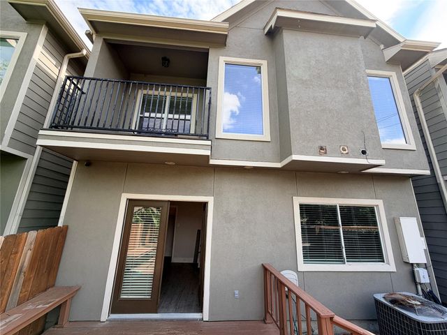 307 Grove Street, Houston, TX 77020