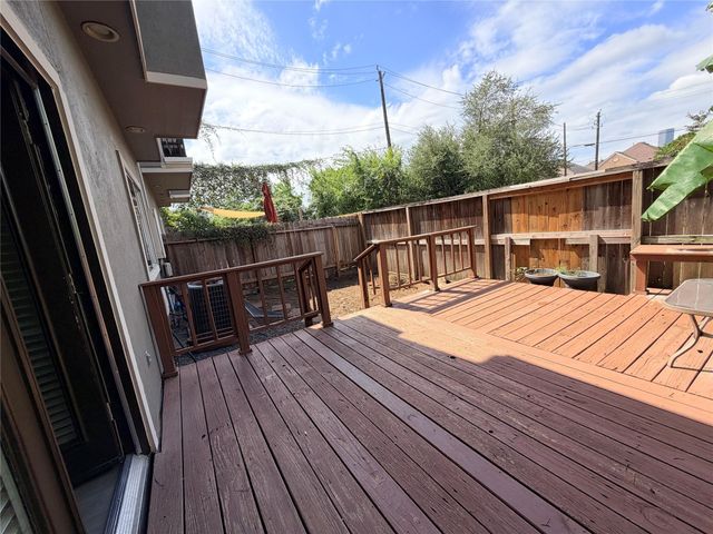 307 Grove Street, Houston, TX 77020
