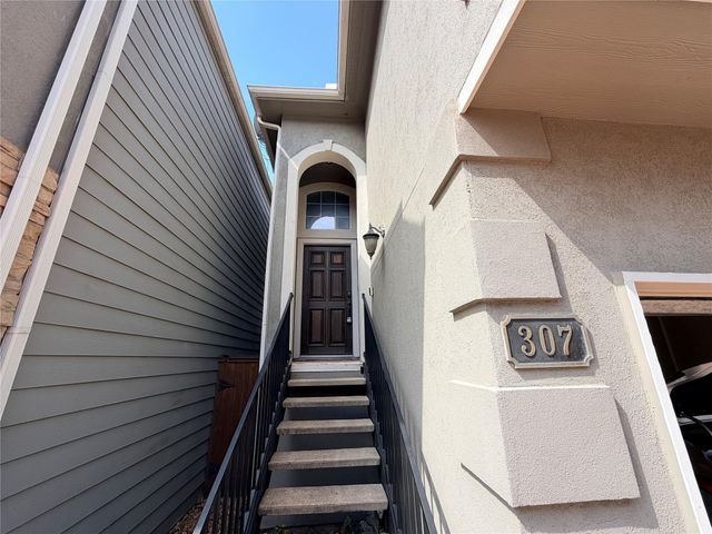 307 Grove Street, Houston, TX 77020